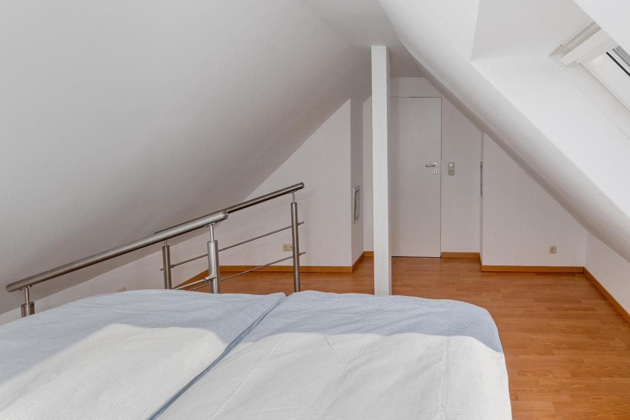 Ferienwohnung Julia - Klimatisiert Wolken ภายนอก รูปภาพ